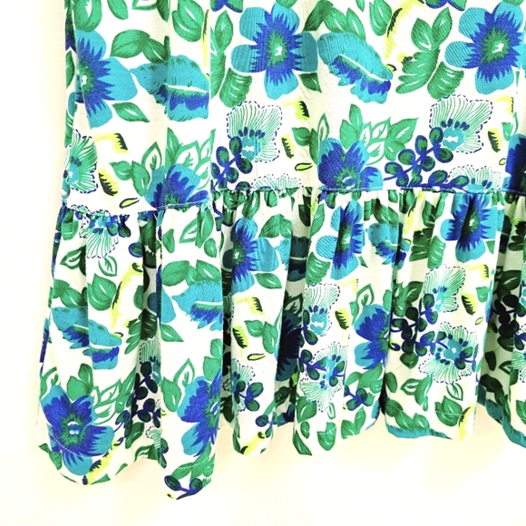 Floral Top with Peplum Style Ruffle, Blues and Greens, Size 18 - 20 - Picture 7 of 14